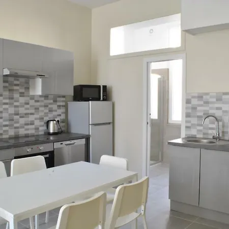 Lecerf 2p Zei5517 Cannes